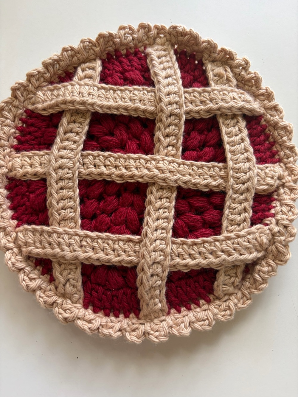 Cherry pie hot pad